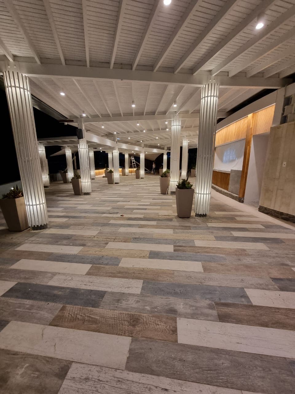 Commercial Project Hospitality project with pergola - Dekorama Costa del Sol Malaga